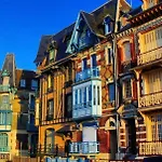 Nid Douillet 公寓 梅尔·莱斯·拜恩斯